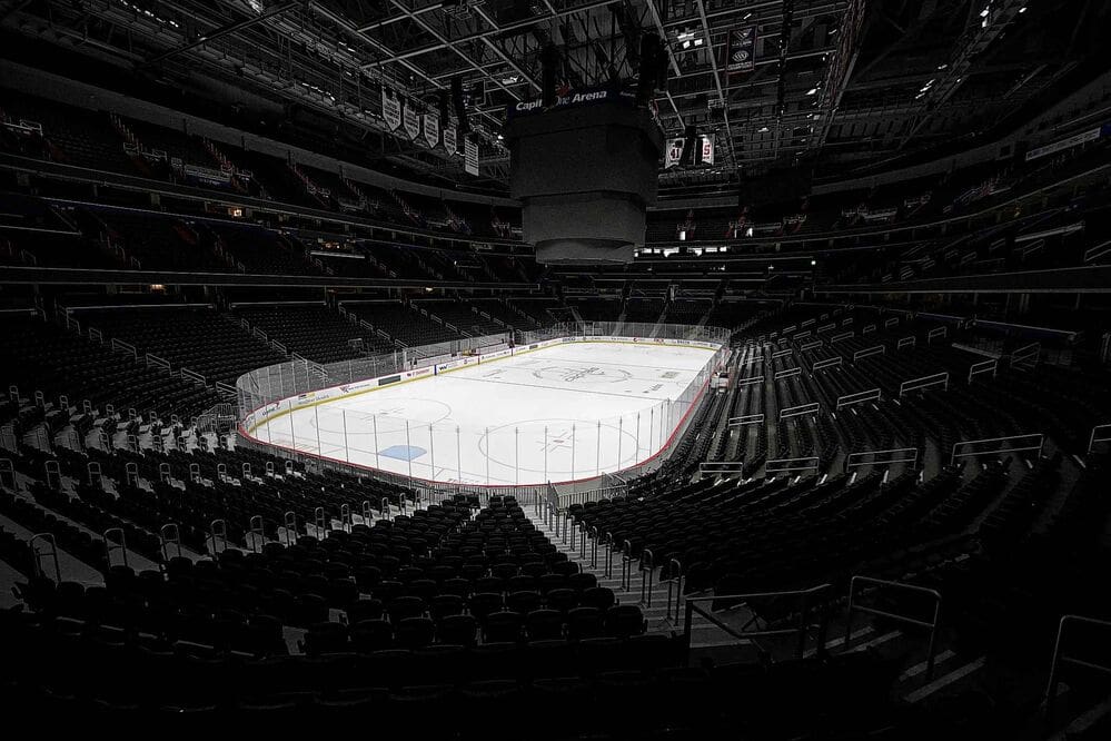 TD Garden Arena when it's empty : r/boston