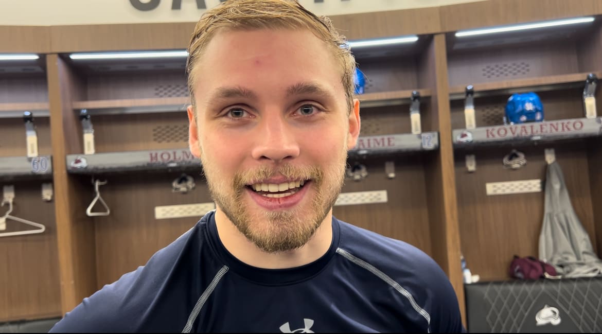 nhl kovalenko avalanche mackinnon
